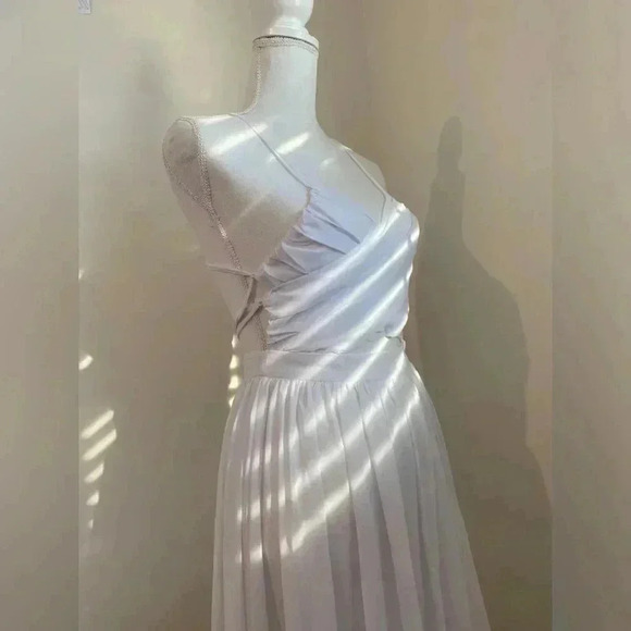 Lavish Alice White Maxi Dress Size US 2 or UK 6 - Picture 6 of 16